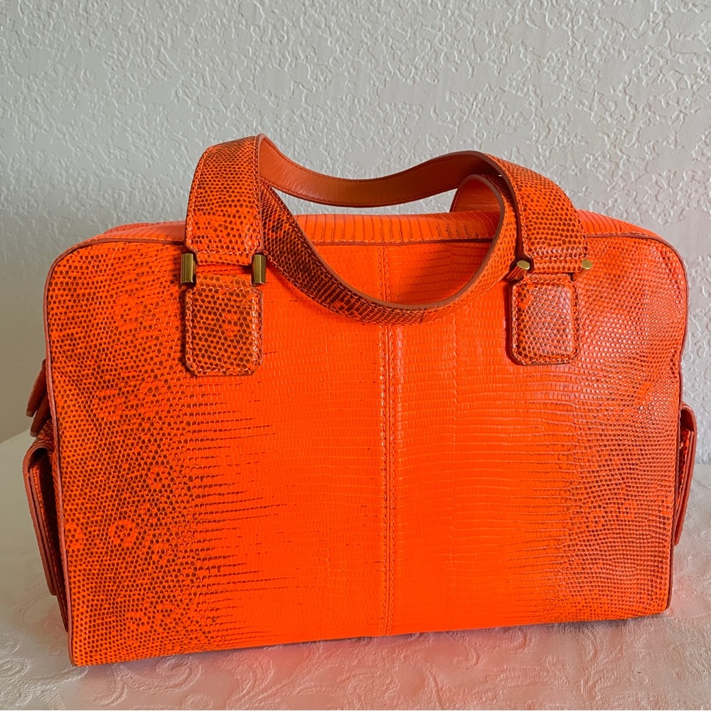 Jimmy Choo neon orange lizard quilted structured bag - Picture 3 of 15